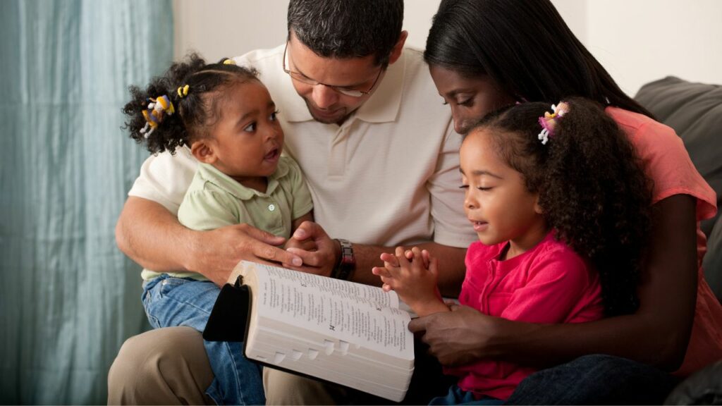 Why Families Should Pray Together?